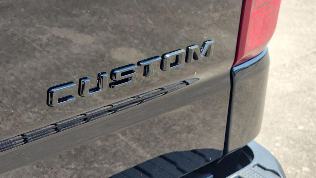 new 2026 Chevrolet Silverado 1500 car, priced at $36,500