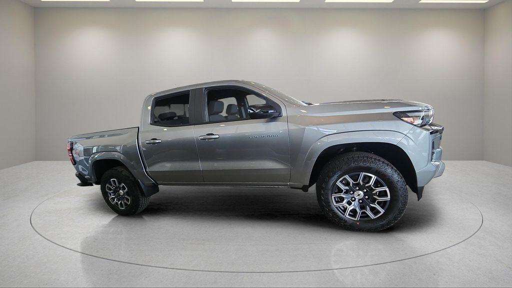 new 2026 Chevrolet Colorado car, priced at $42,000