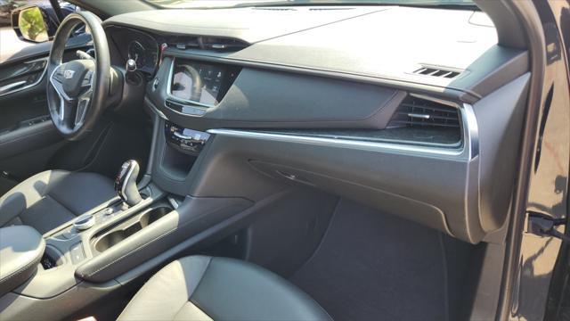 used 2021 Cadillac XT5 car, priced at $31,000