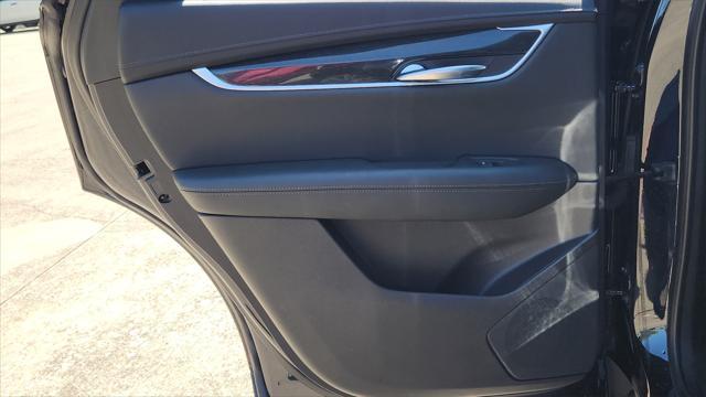used 2021 Cadillac XT5 car, priced at $31,000