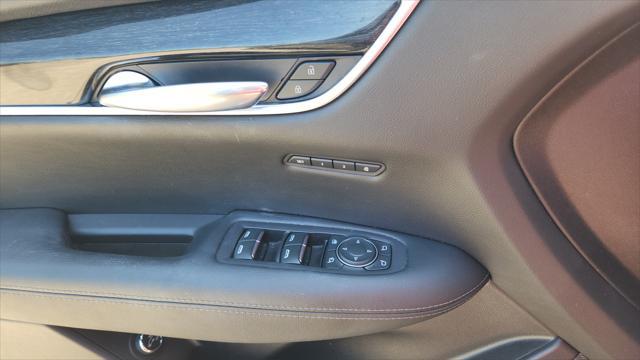 used 2021 Cadillac XT5 car, priced at $31,000