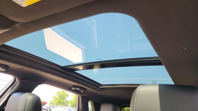used 2021 Cadillac XT5 car, priced at $31,000