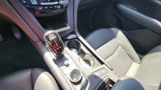 used 2021 Cadillac XT5 car, priced at $31,000