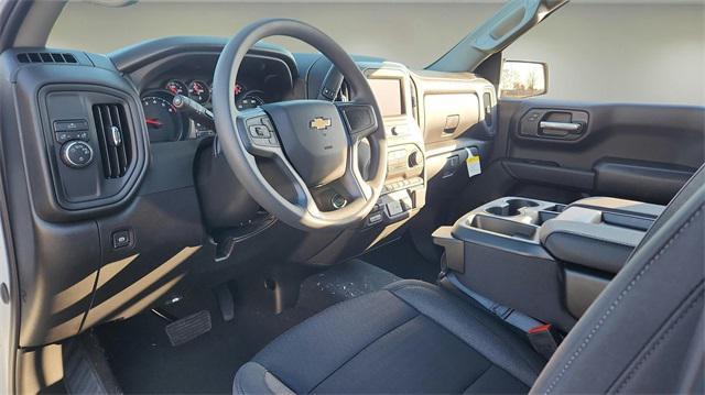 new 2025 Chevrolet Silverado 1500 car, priced at $40,000