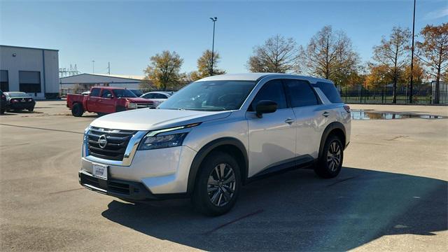 used 2023 Nissan Pathfinder car, priced at $26,000