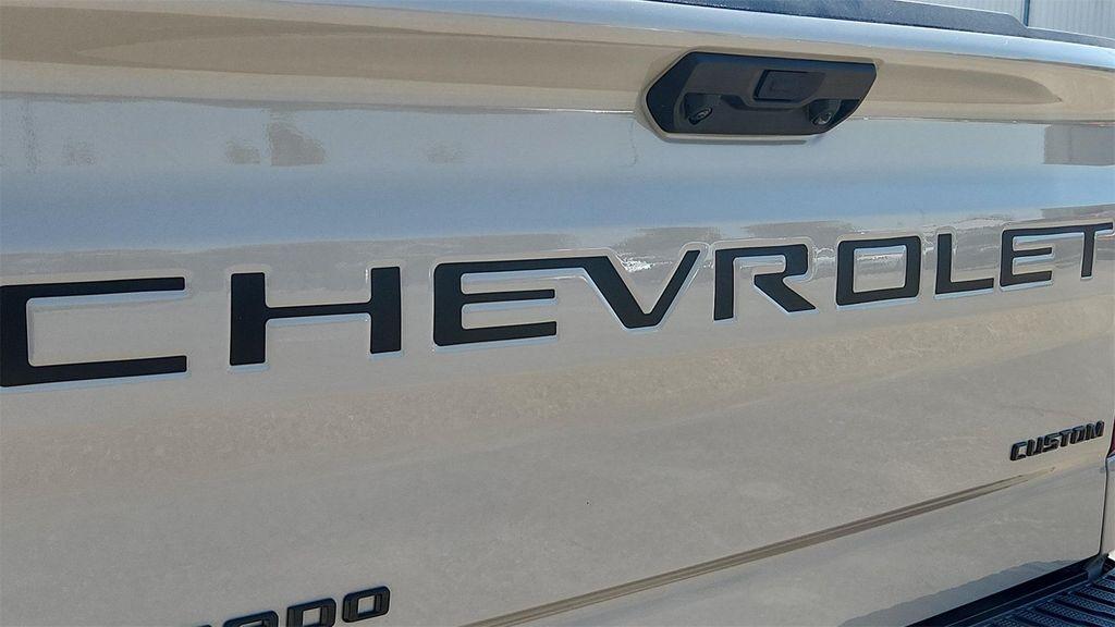 new 2026 Chevrolet Silverado 1500 car, priced at $39,250
