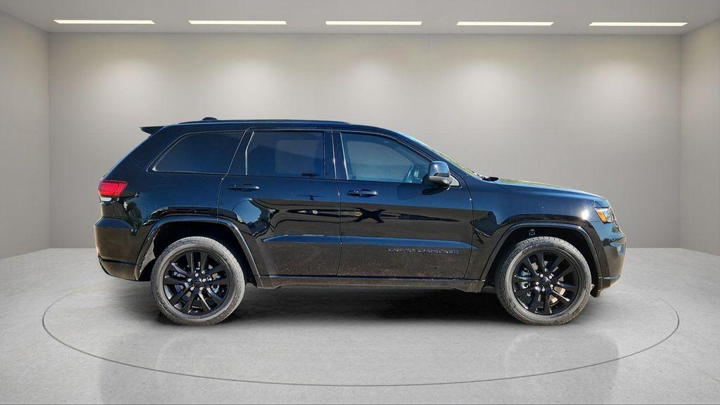used 2021 Jeep Grand Cherokee car, priced at $18,500