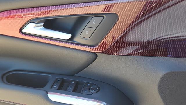 new 2025 Chevrolet Traverse car, priced at $56,070