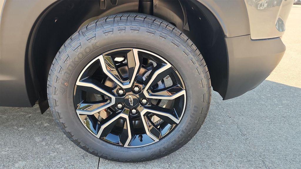 new 2026 Chevrolet TrailBlazer car, priced at $29,500
