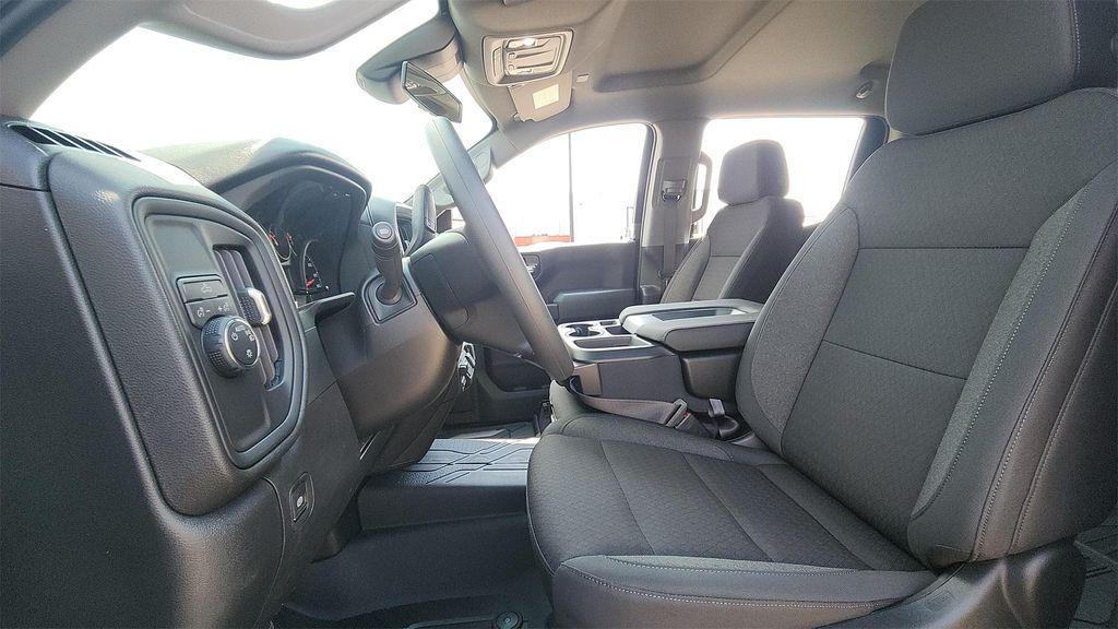 new 2026 Chevrolet Silverado 1500 car, priced at $39,500
