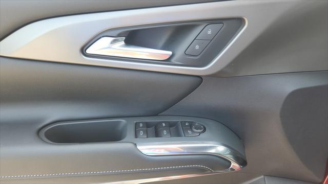 new 2025 Chevrolet Traverse car, priced at $45,340