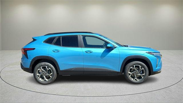 new 2025 Chevrolet Trax car, priced at $25,500