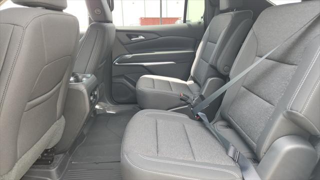 new 2025 Chevrolet Traverse car, priced at $44,000
