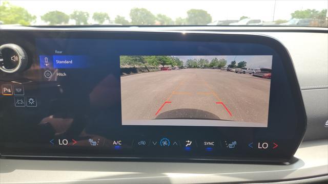 new 2025 Chevrolet Traverse car, priced at $44,000