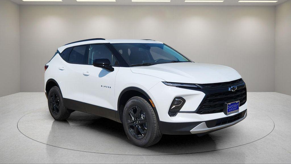 new 2025 Chevrolet Blazer car, priced at $34,000