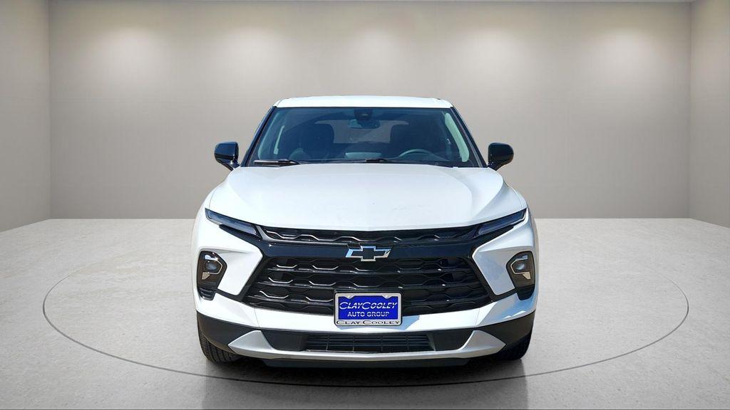 new 2025 Chevrolet Blazer car, priced at $34,000