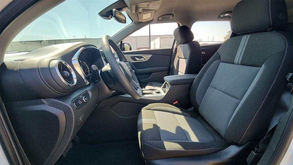 new 2025 Chevrolet Blazer car, priced at $34,000
