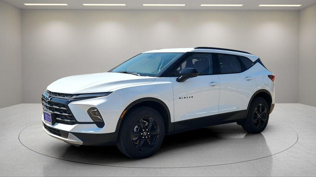 new 2025 Chevrolet Blazer car, priced at $34,000