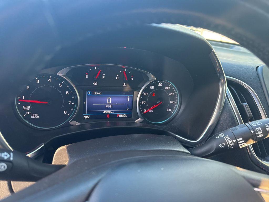 used 2021 Chevrolet Equinox car, priced at $18,342