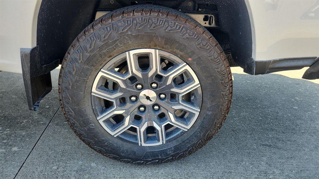 new 2026 Chevrolet Colorado car, priced at $40,500