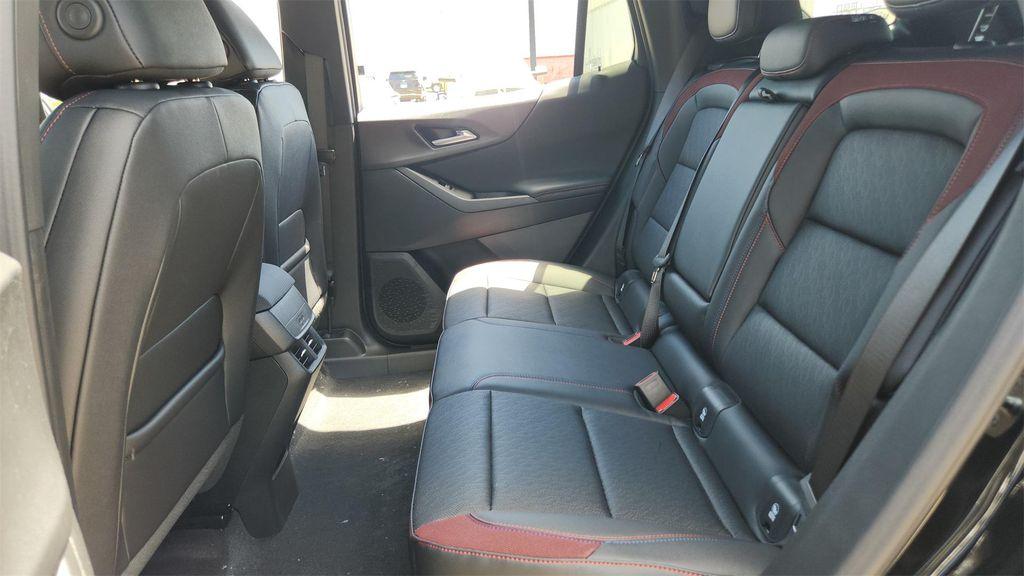 new 2026 Chevrolet Equinox car, priced at $32,000