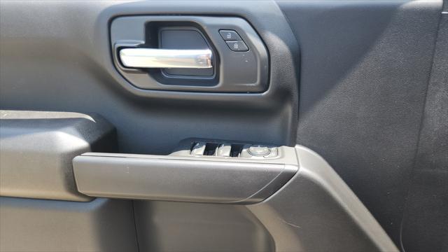 new 2025 Chevrolet Silverado 1500 car, priced at $38,000