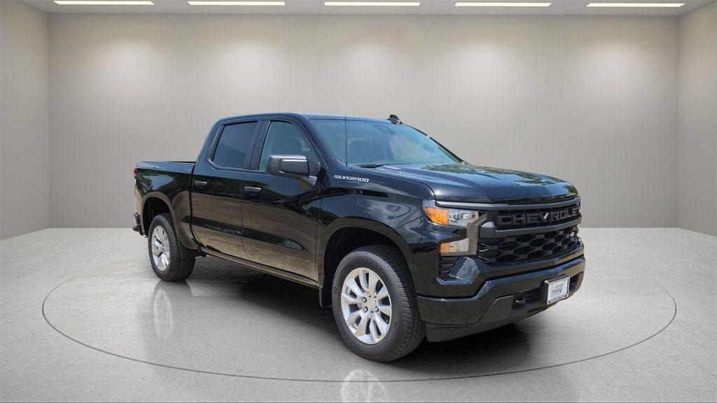 new 2025 Chevrolet Silverado 1500 car, priced at $38,000