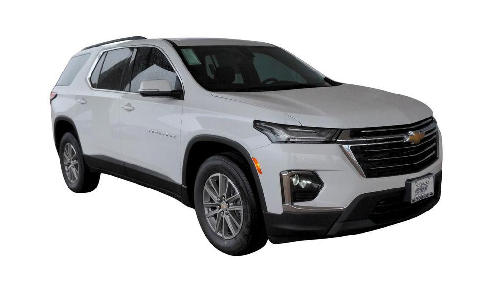used 2023 Chevrolet Traverse car, priced at $27,500