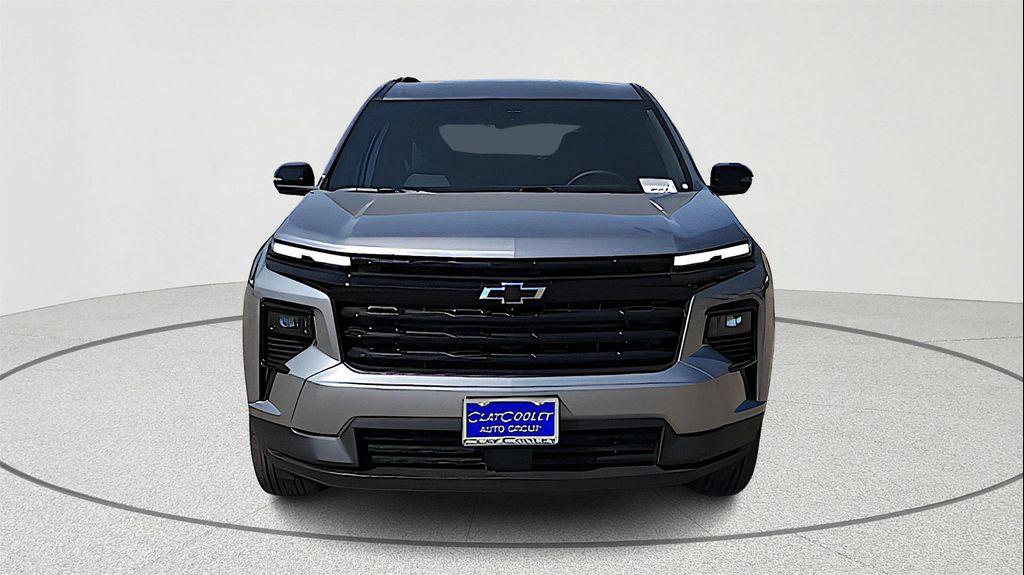 new 2026 Chevrolet Traverse car, priced at $43,000