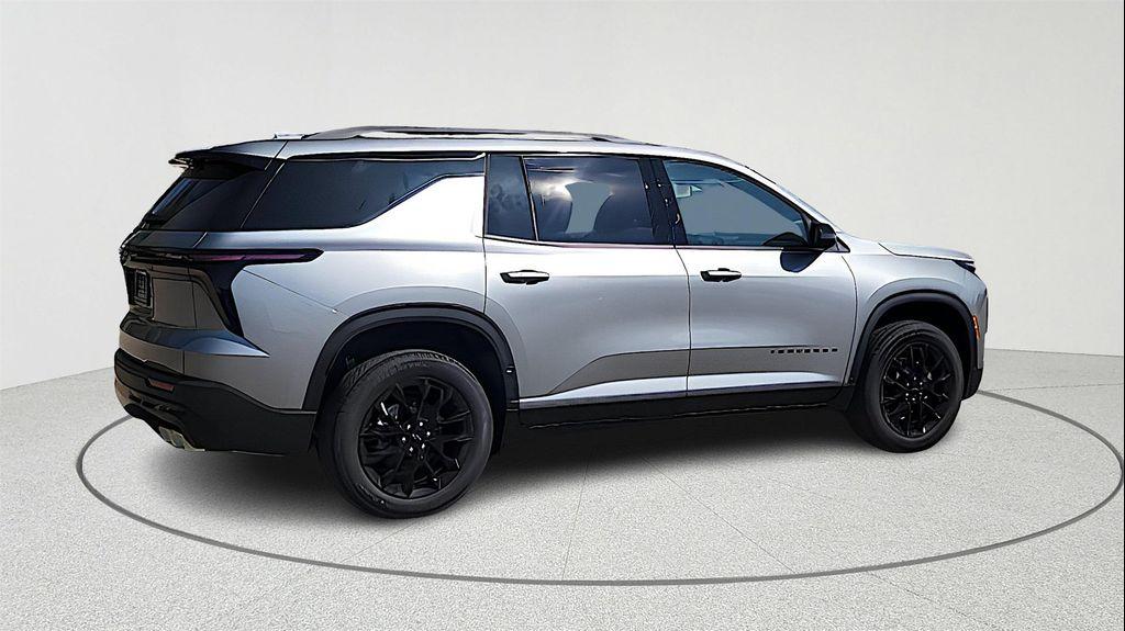 new 2026 Chevrolet Traverse car, priced at $43,000