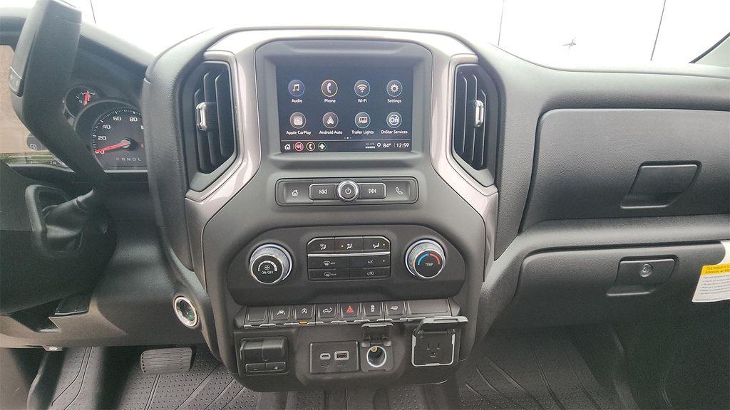 new 2025 Chevrolet Silverado 1500 car, priced at $37,000