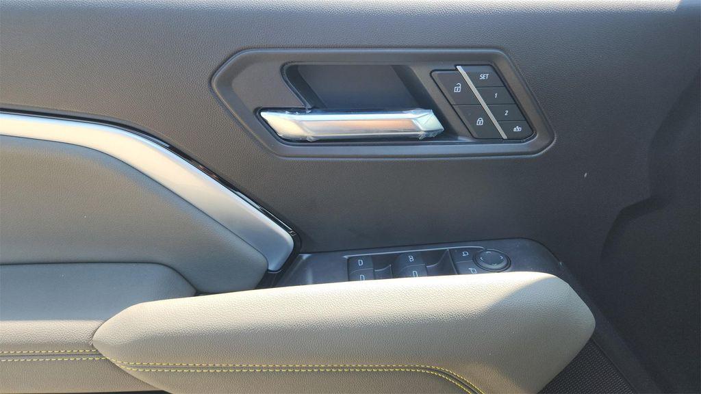 new 2026 Chevrolet Colorado car, priced at $53,000