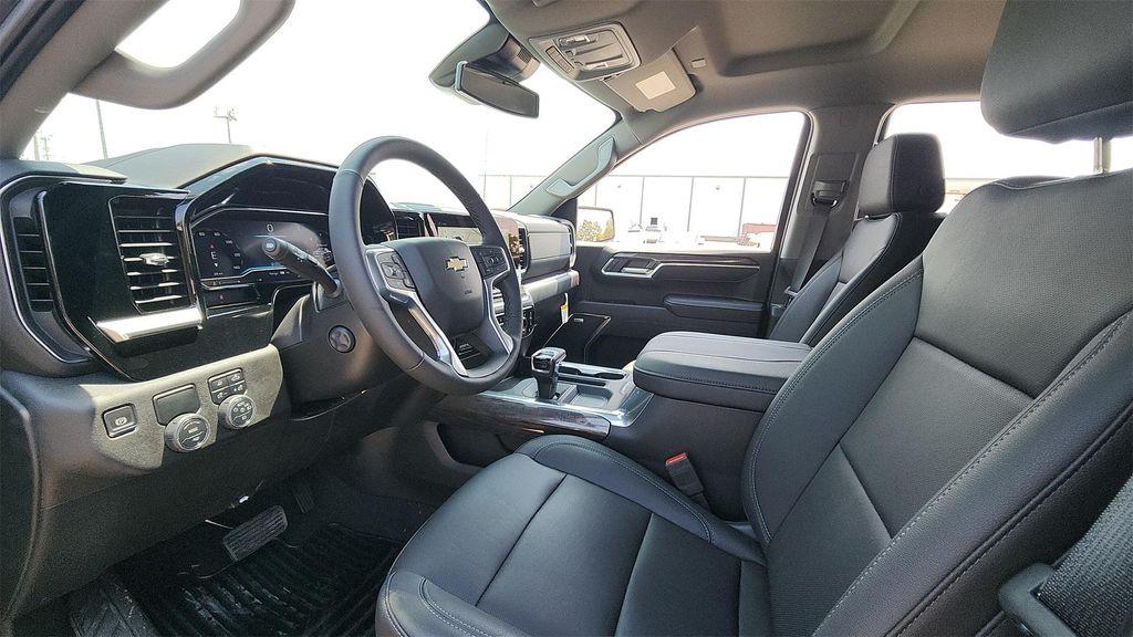 new 2025 Chevrolet Silverado 1500 car, priced at $50,750