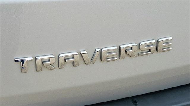 used 2022 Chevrolet Traverse car, priced at $21,500