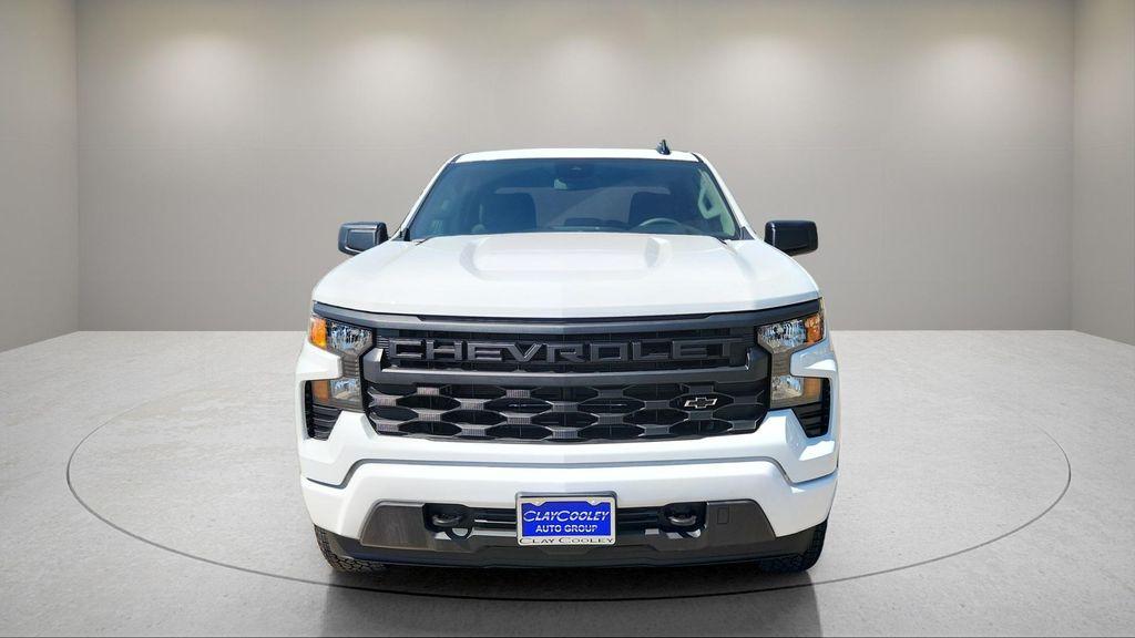 new 2026 Chevrolet Silverado 1500 car, priced at $42,250