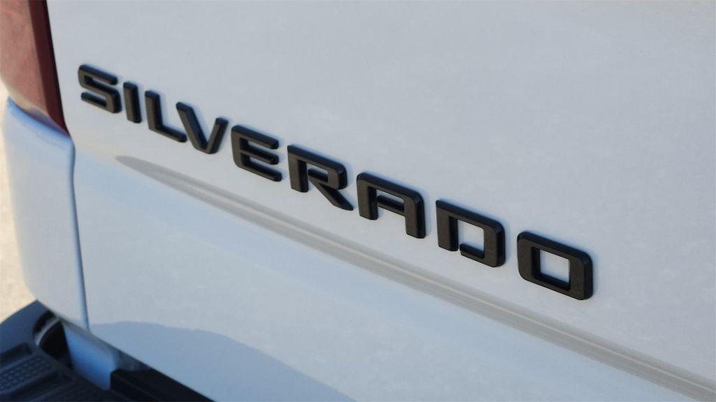 new 2026 Chevrolet Silverado 1500 car, priced at $42,250