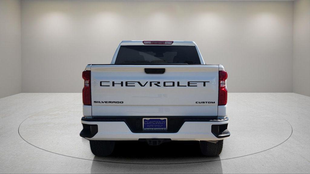 new 2026 Chevrolet Silverado 1500 car, priced at $42,250