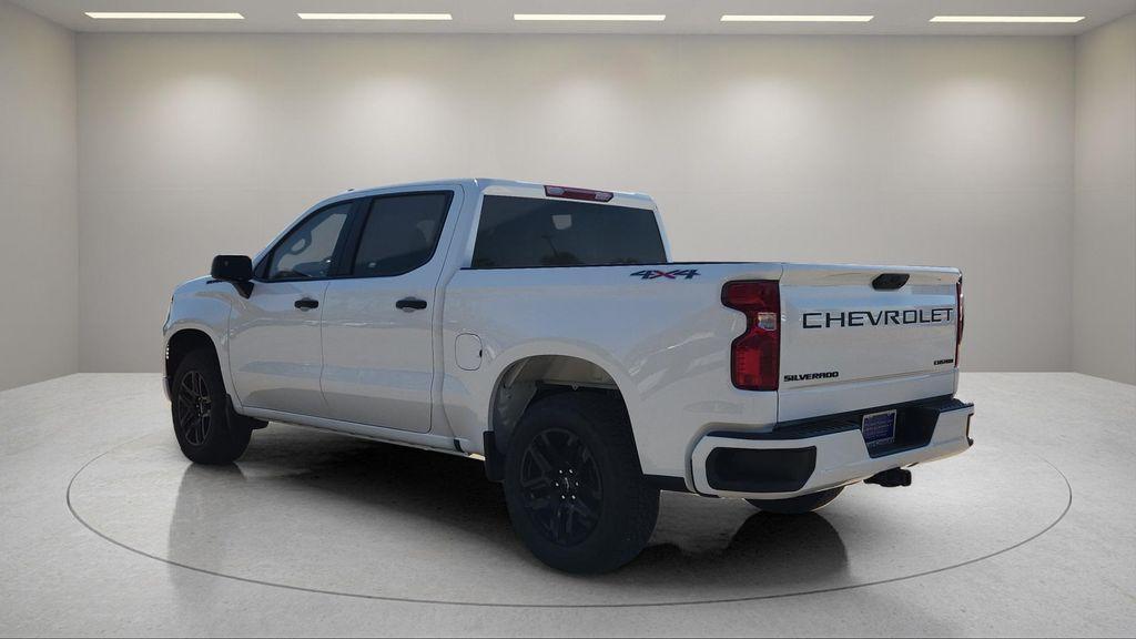 new 2026 Chevrolet Silverado 1500 car, priced at $42,250