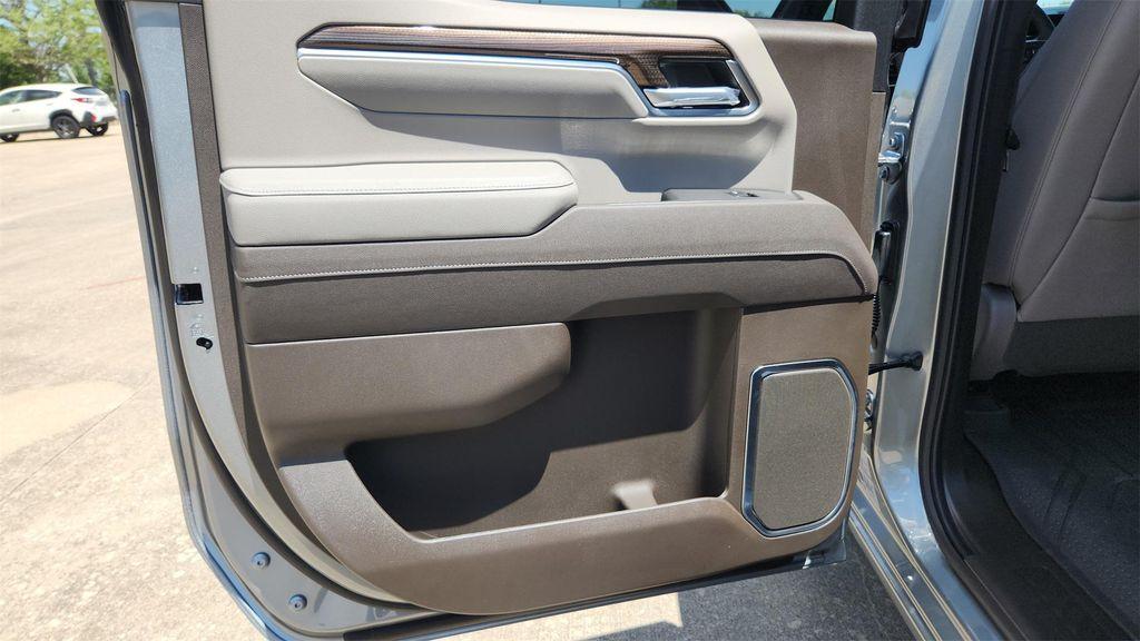new 2026 Chevrolet Silverado 1500 car, priced at $51,500