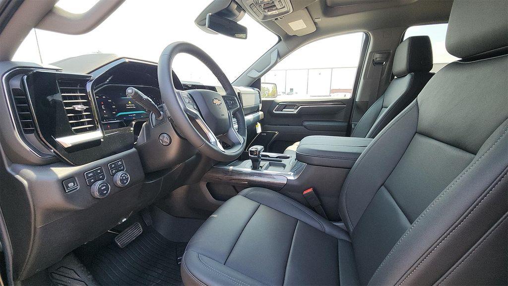 new 2026 Chevrolet Silverado 1500 car, priced at $62,000