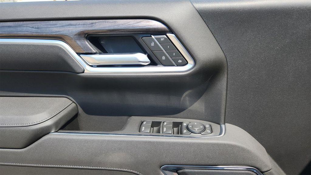new 2026 Chevrolet Silverado 1500 car, priced at $62,000