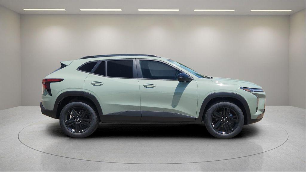 new 2025 Chevrolet Trax car, priced at $26,500