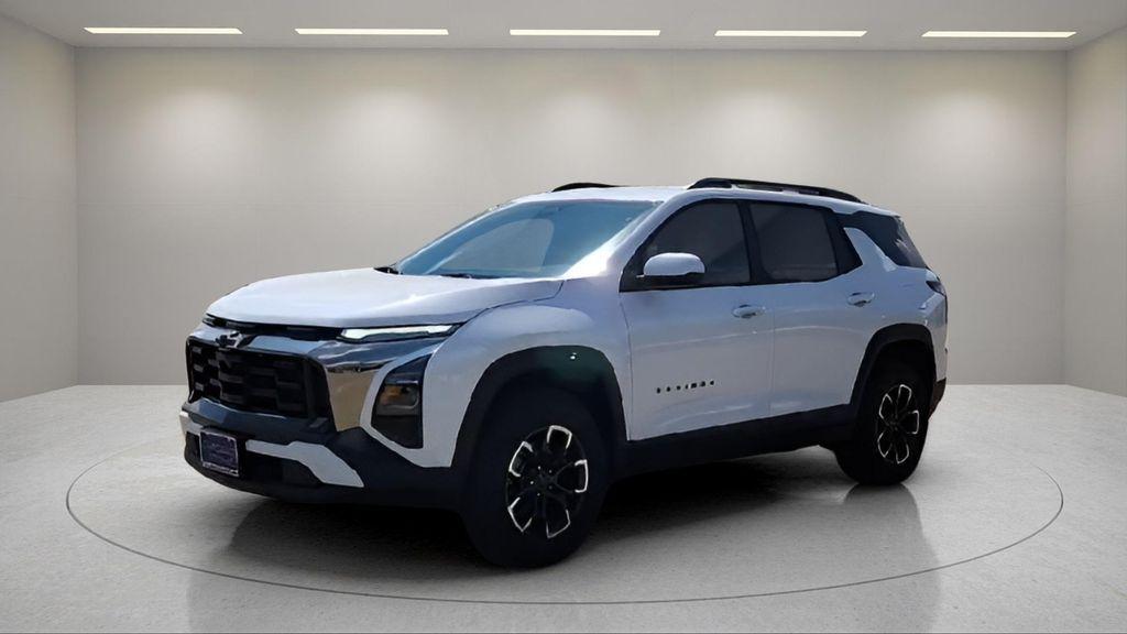 new 2026 Chevrolet Equinox car, priced at $32,000