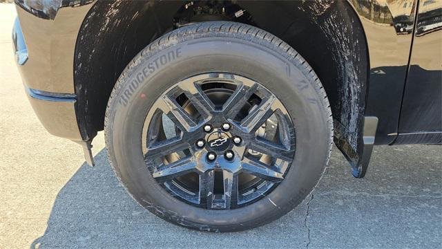 new 2025 Chevrolet Silverado 1500 car, priced at $39,500