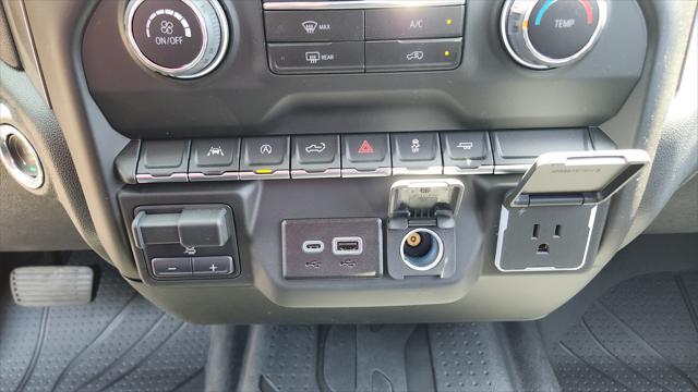 new 2025 Chevrolet Silverado 1500 car, priced at $38,000
