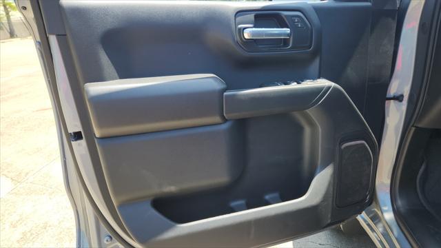 new 2025 Chevrolet Silverado 1500 car, priced at $38,000