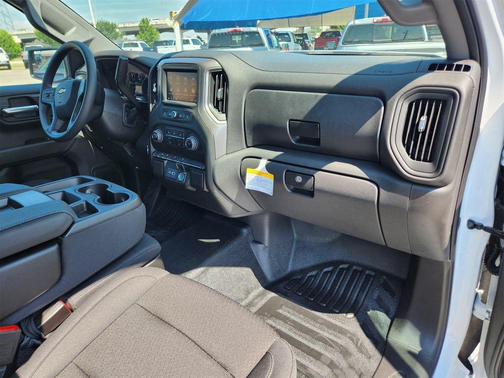 new 2025 Chevrolet Silverado 1500 car, priced at $39,250