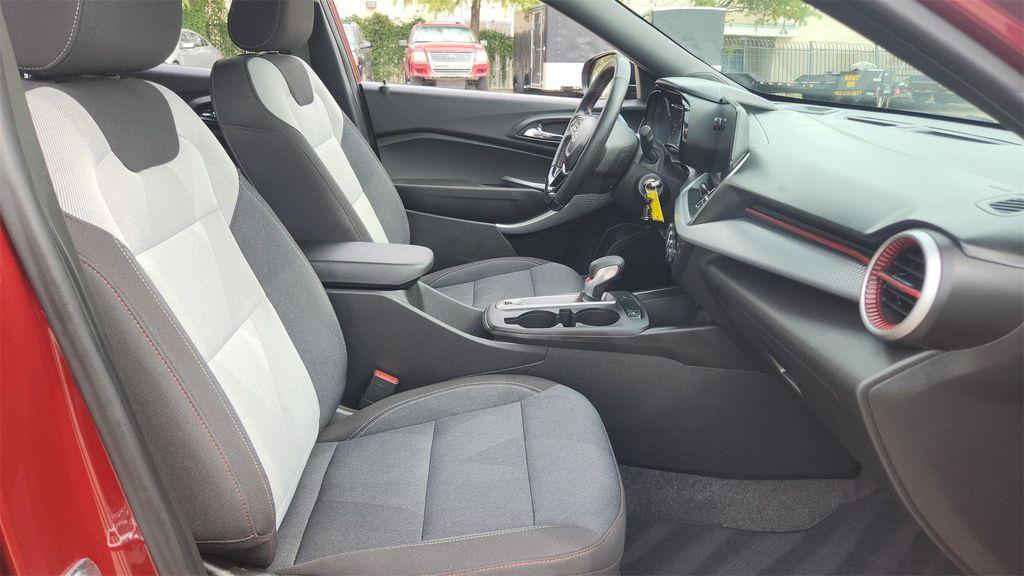 used 2025 Chevrolet Trax car, priced at $21,000