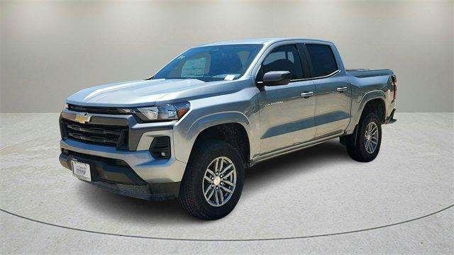 new 2024 Chevrolet Colorado car, priced at $33,765