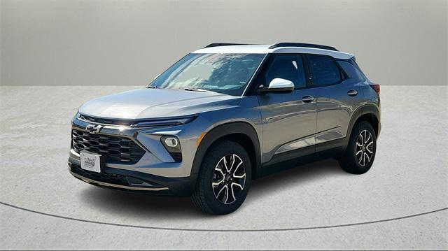 new 2025 Chevrolet TrailBlazer car, priced at $28,000